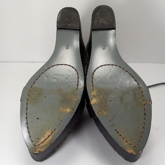 GREY CITY Pale Green Black Spotted Suede Lace-Up Stacked Platform Wedges EUC - Picture 11 of 16